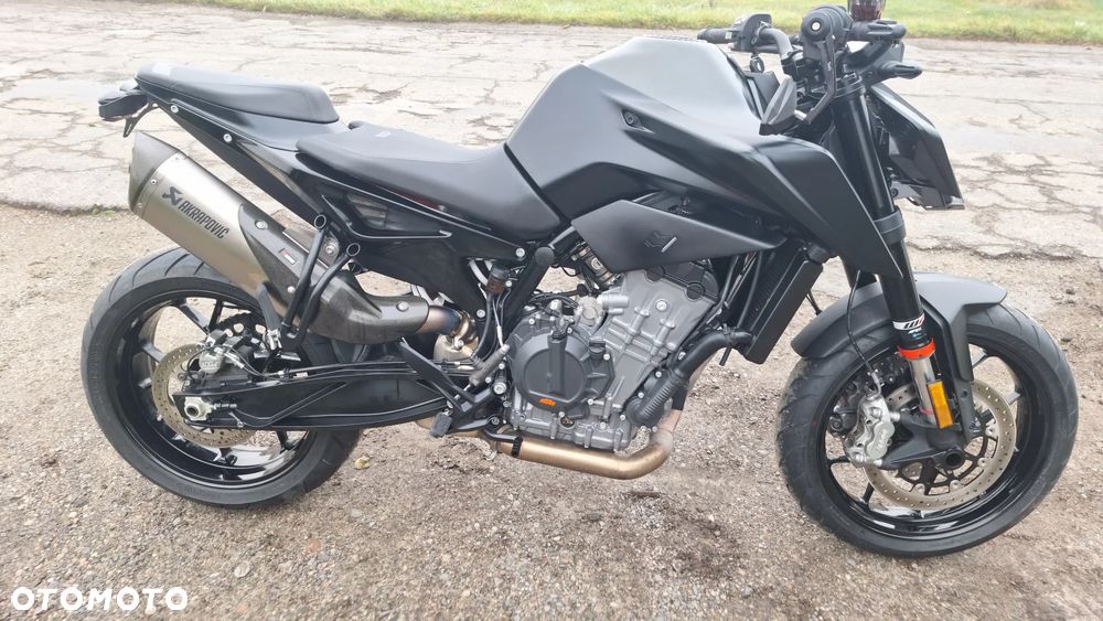 KTM DUKE 890 - 27