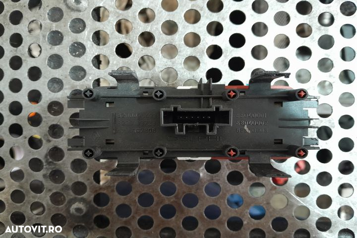 Buton avarie 88040001 / 88040002 / 88040003 Renault Scenic 2 [2003 - - 3