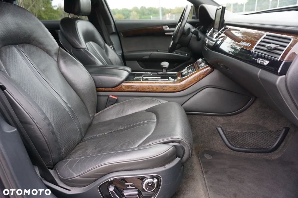 Audi A8 4.2 TDI DPF quattro tiptronic - 15