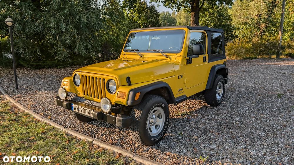 Jeep Wrangler - 2
