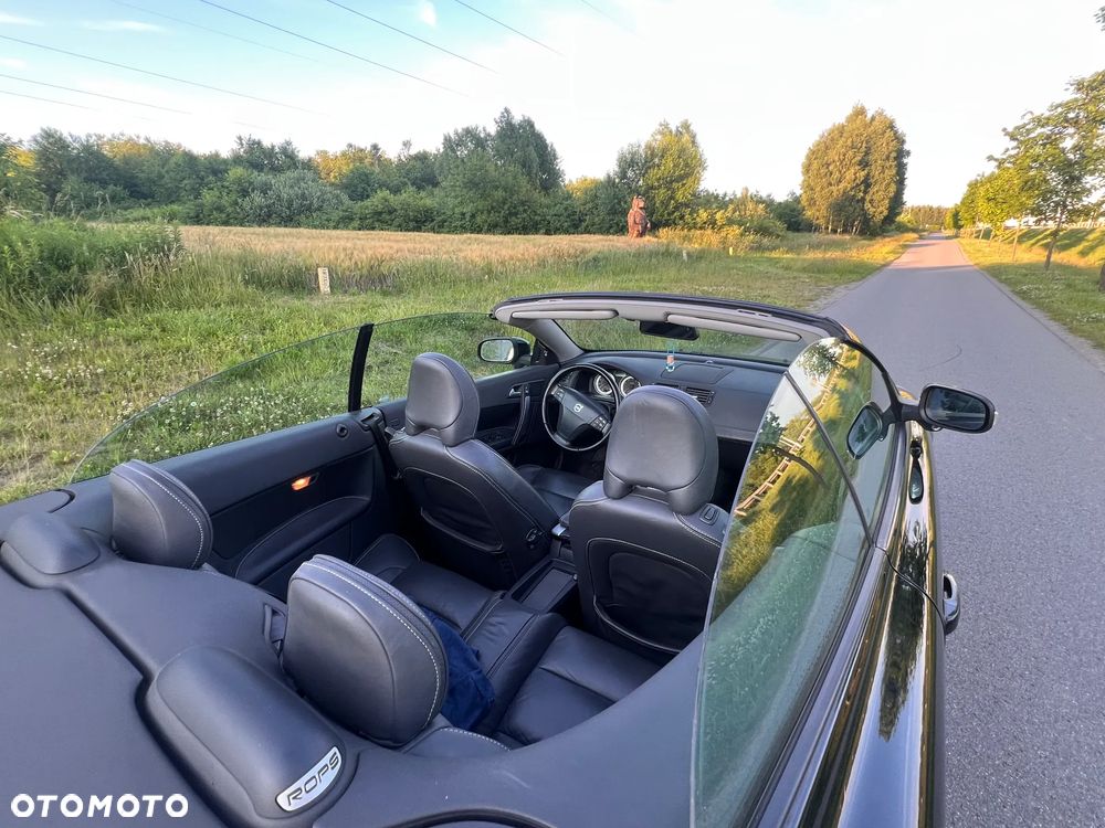 Volvo C70 - 11