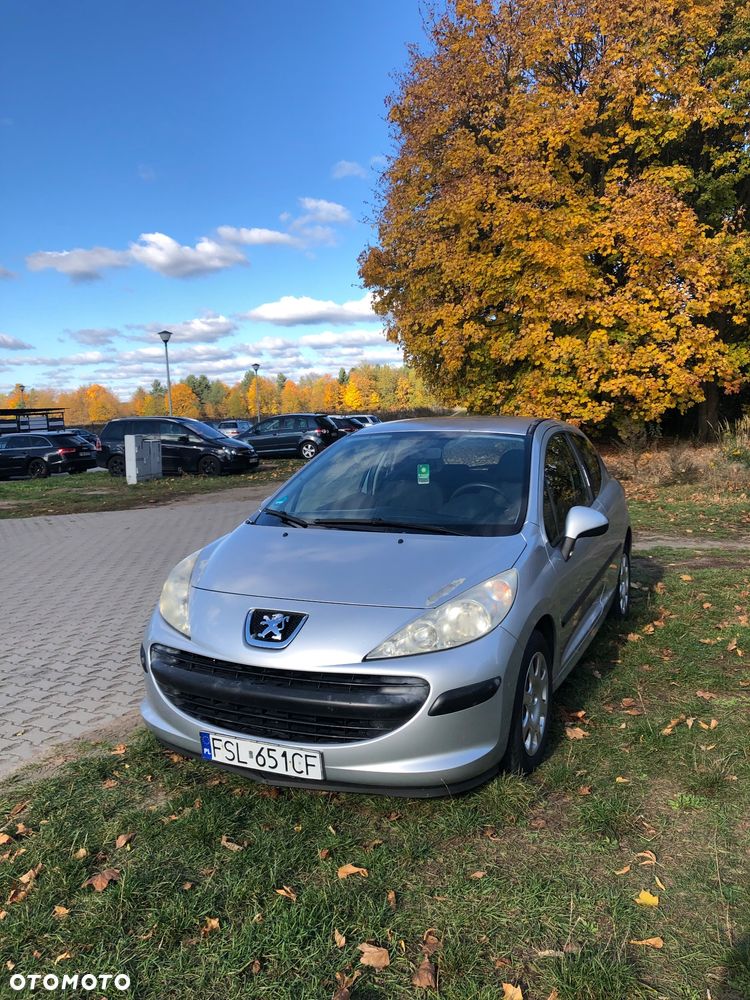 Peugeot 207 - 2