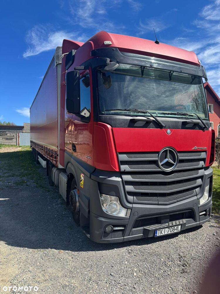 Mercedes-Benz Actros - 1