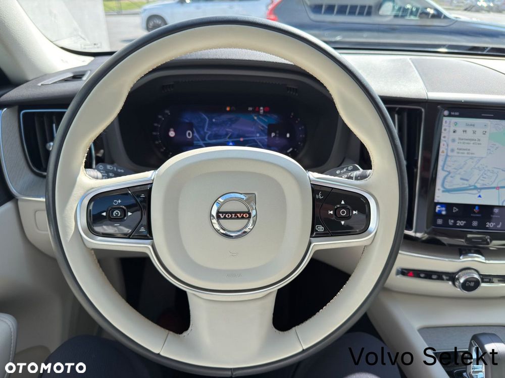 Volvo XC 60 - 32