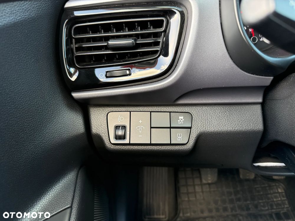 Kia Stonic 1.0 T-GDI 100 OPF Dream-Team Edition - 20