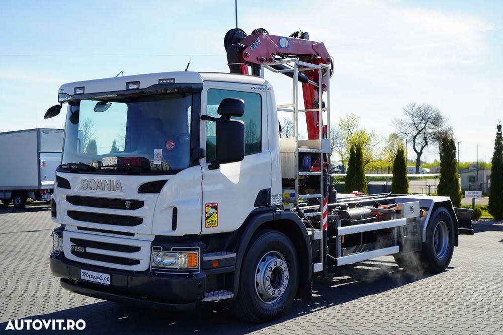 Scania P 250 / 4X2 / CILINDRU BASCULABIL / + HDS HMF 635 K2 / EXTENSIE MAXIMĂ 7 M / RADIOCOMANDĂ / ROTARE / EURO 6 - 10