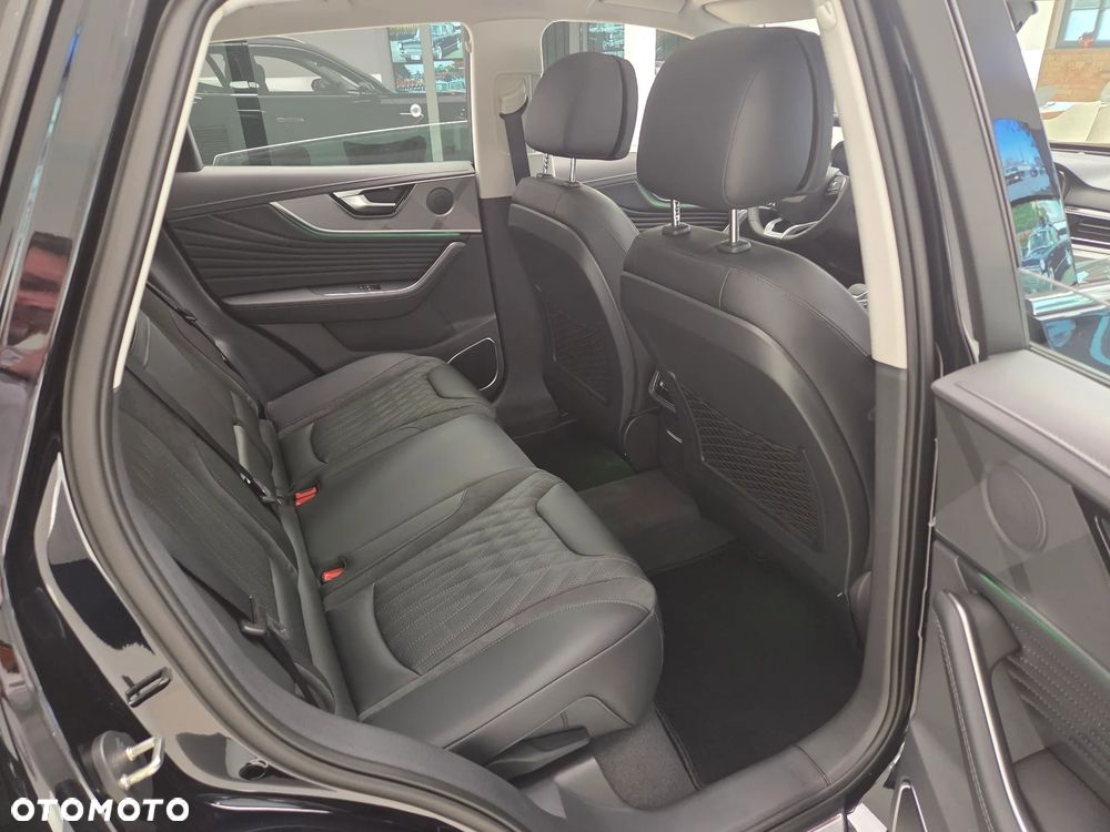 Hongqi HS5 2.0T Executive AWD - 15