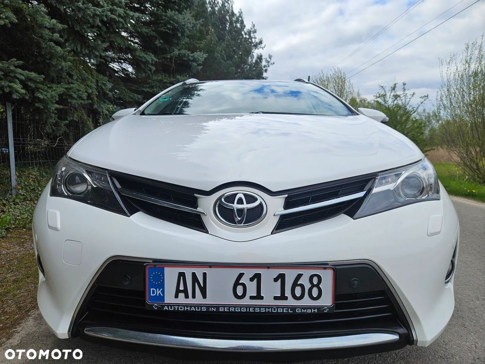 Toyota Auris 1.6 Valvematic Life - 14