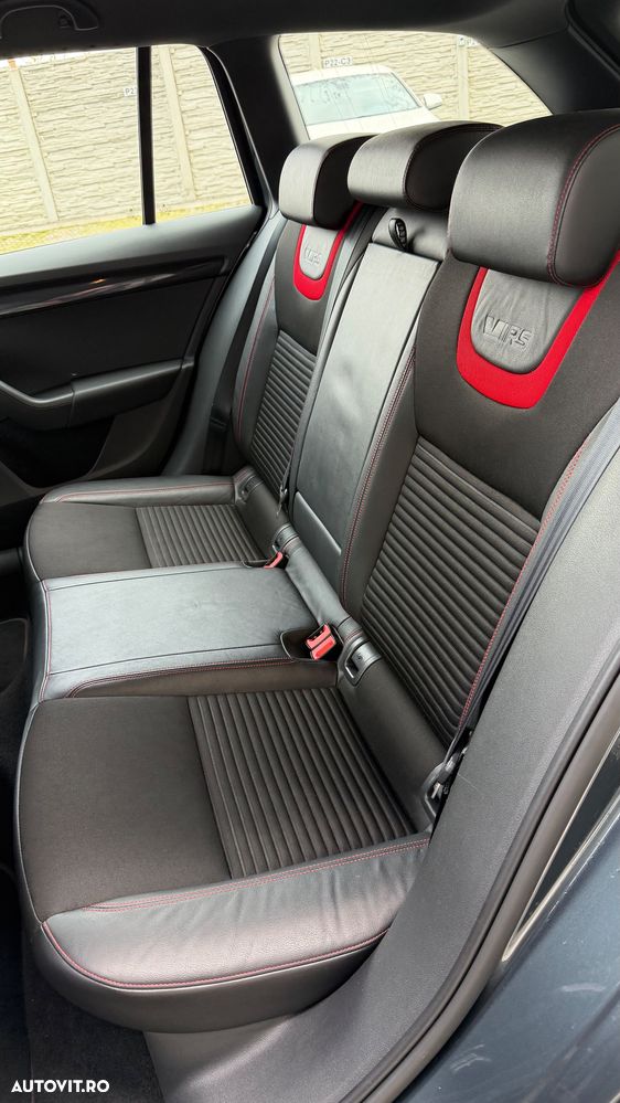 Skoda Octavia 2.0 TDI (Green tec) DSG RS - 14