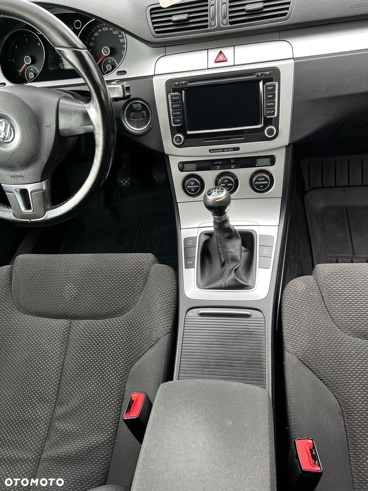 Volkswagen Passat Variant - 5