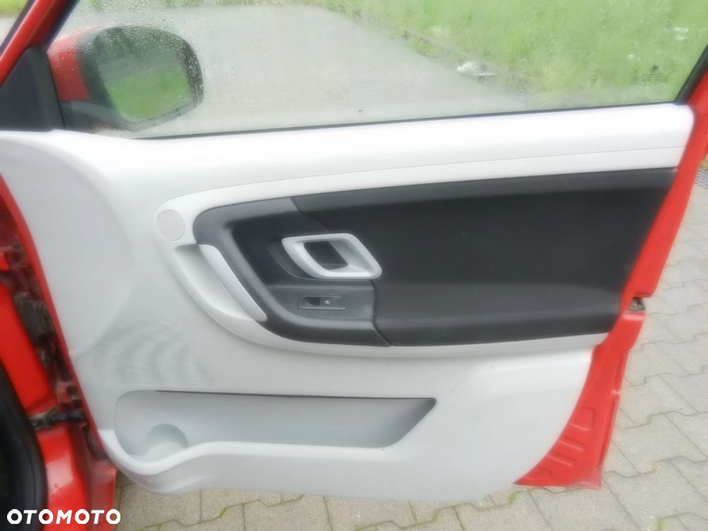 Skoda Fabia - 13