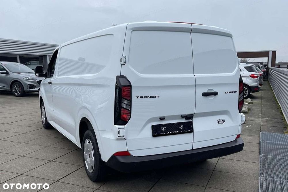 Ford Transit Custom 320 L2H1 Trend 2.0 136KM - 7