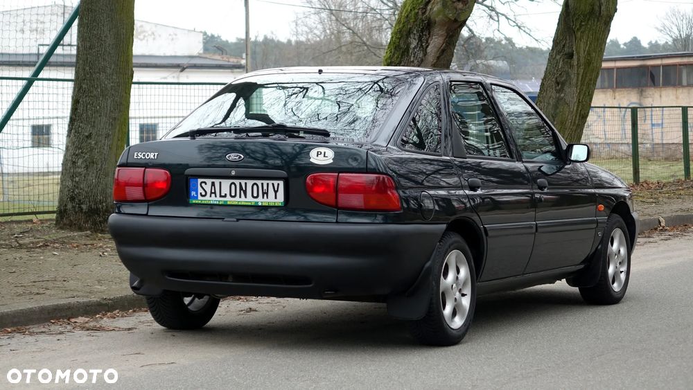 Ford Escort 1.3 CL - 28
