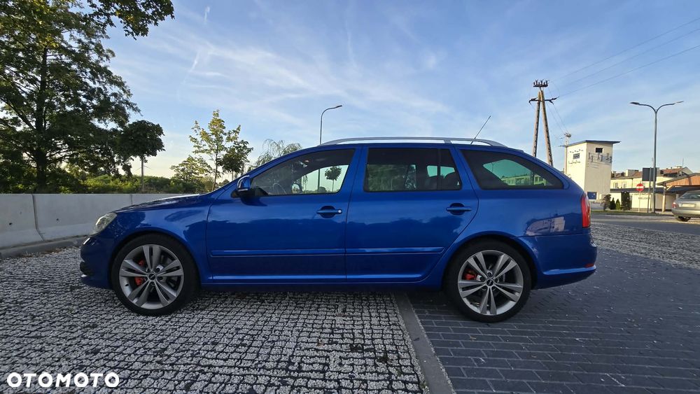 Skoda Octavia 2.0 TDI DPF RS - 5