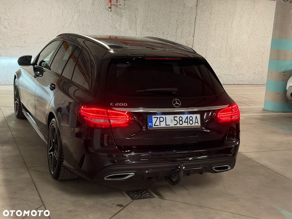Mercedes-Benz Klasa C 200 9G-TRONIC AMG Line - 13