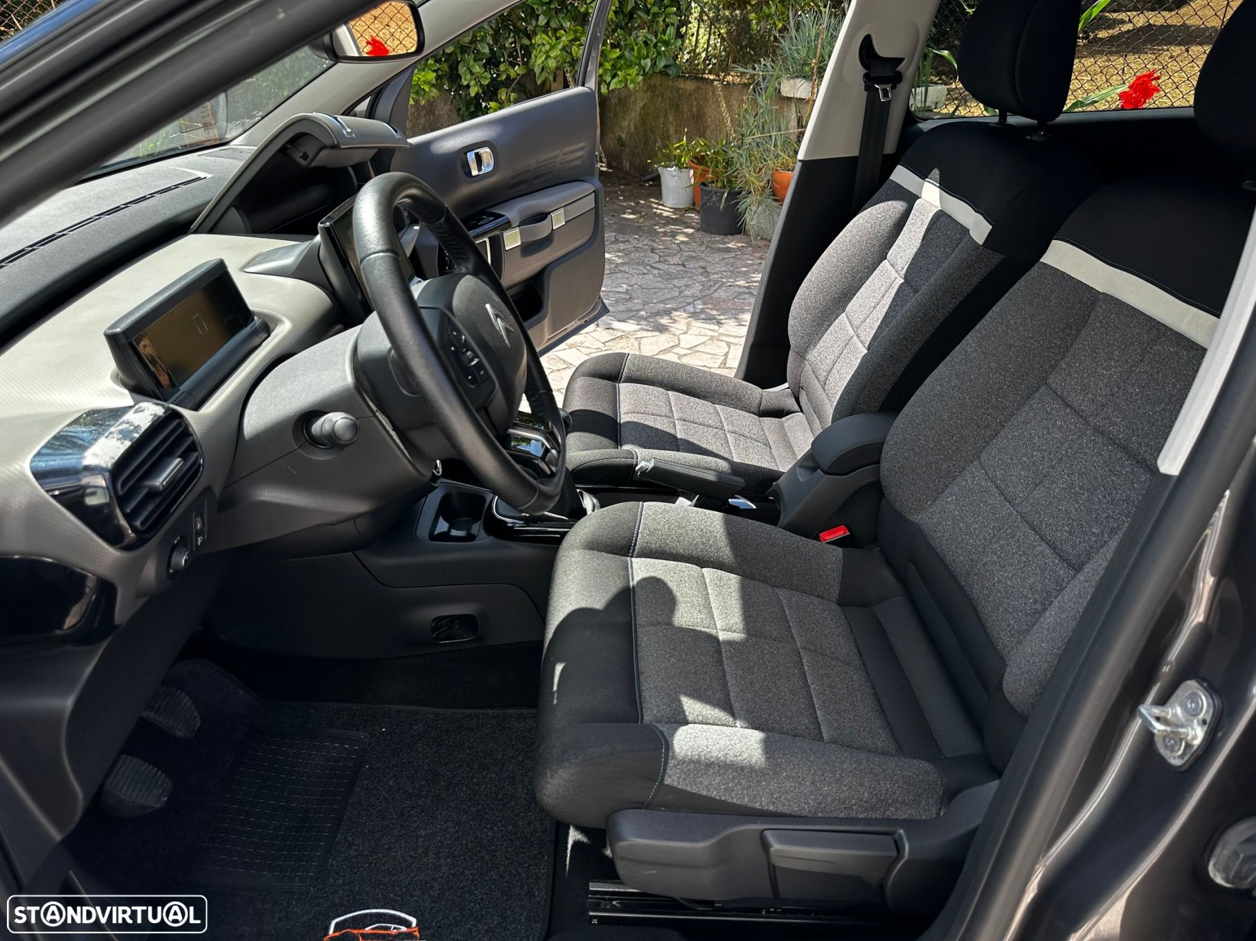 Citroën C4 1.2 PureTech Live - 34