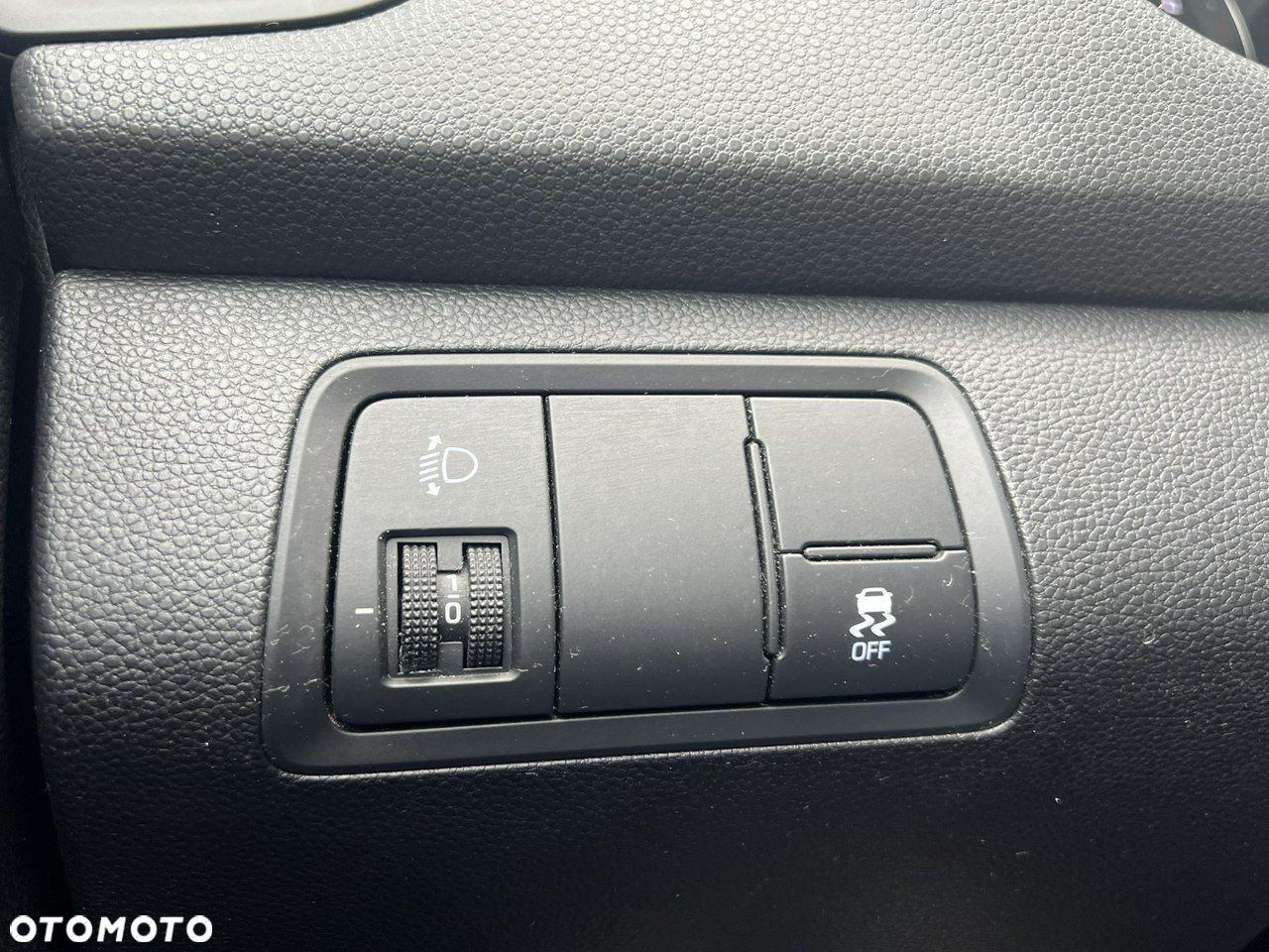 Hyundai i20 - 20