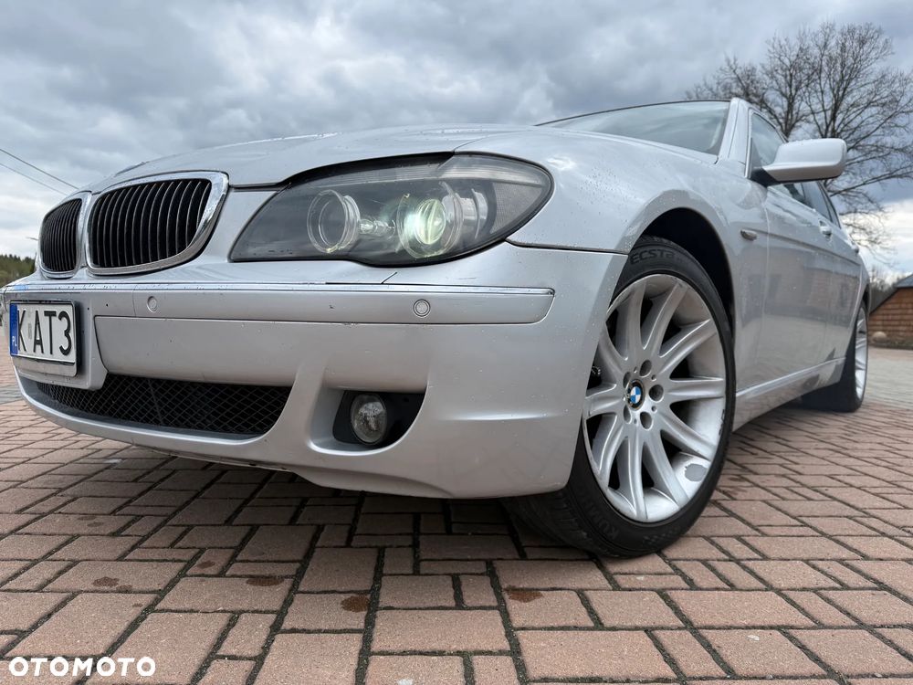 BMW Seria 7 750Li - 9