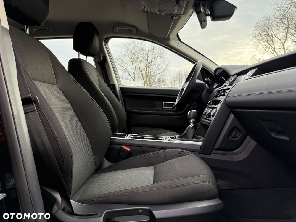 Land Rover Discovery Sport 2.0 TD4 HSE Luxury - 29