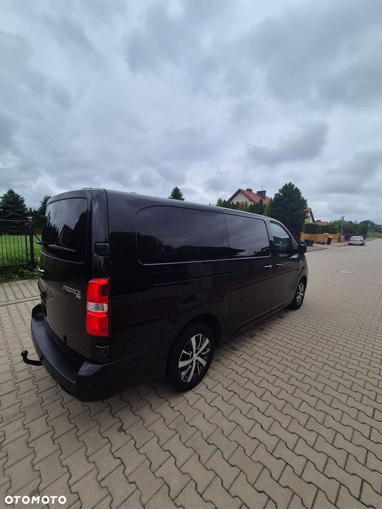 Toyota Proace 2.0D4d 180koni L3 2018r 2xdrzwi elektr Klimatronik Led Xenon HEAD-UP ACC BLIS ALU 17'' Full Wersja Super Stan Brutto - 8