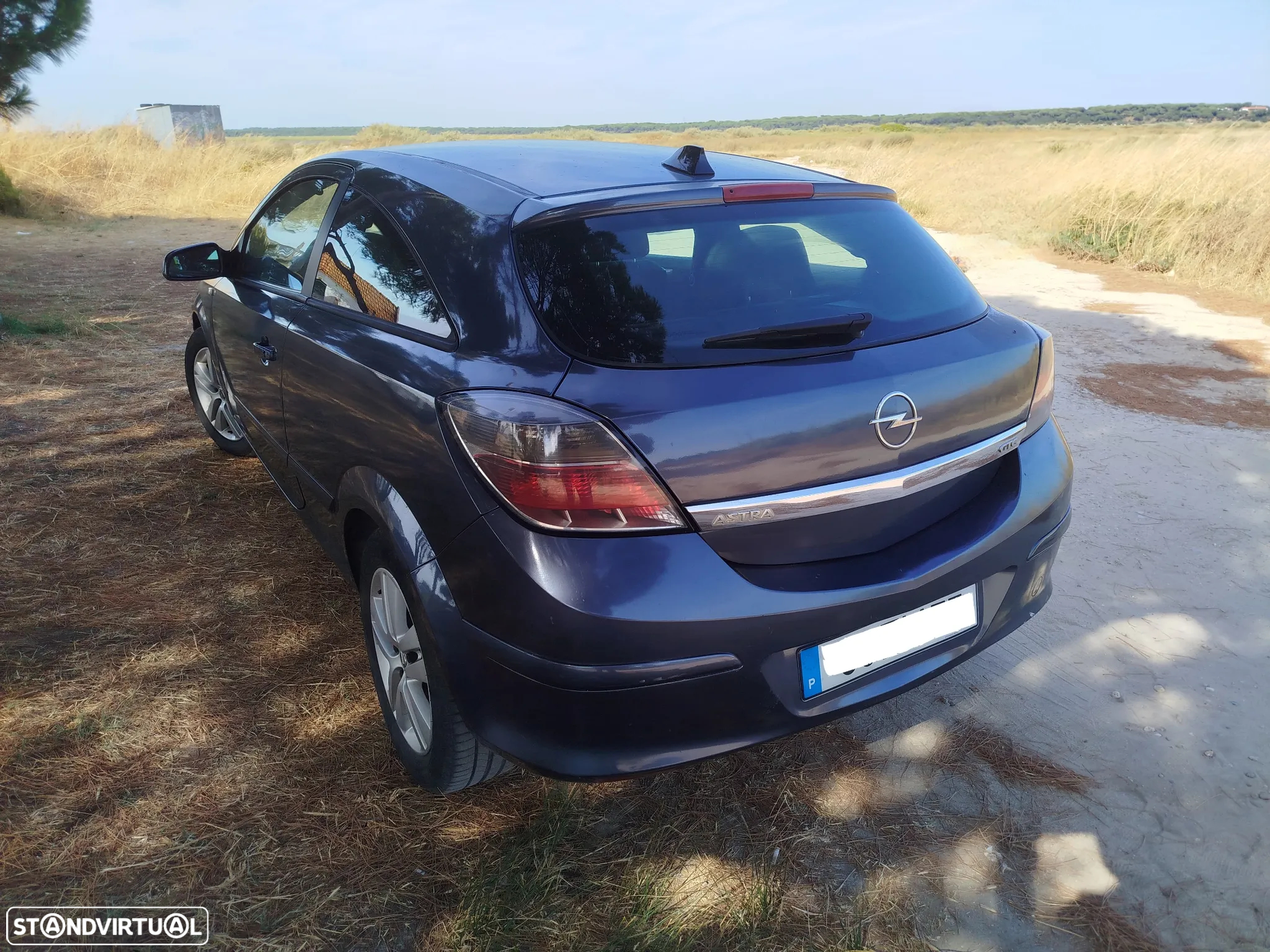 Opel Astra GTC 1.3 CDTi - 5