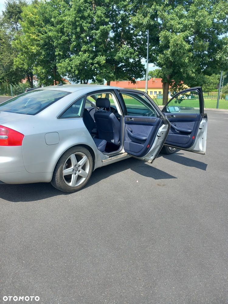 Audi A6 Limousine 2.4 Multitronic - 12