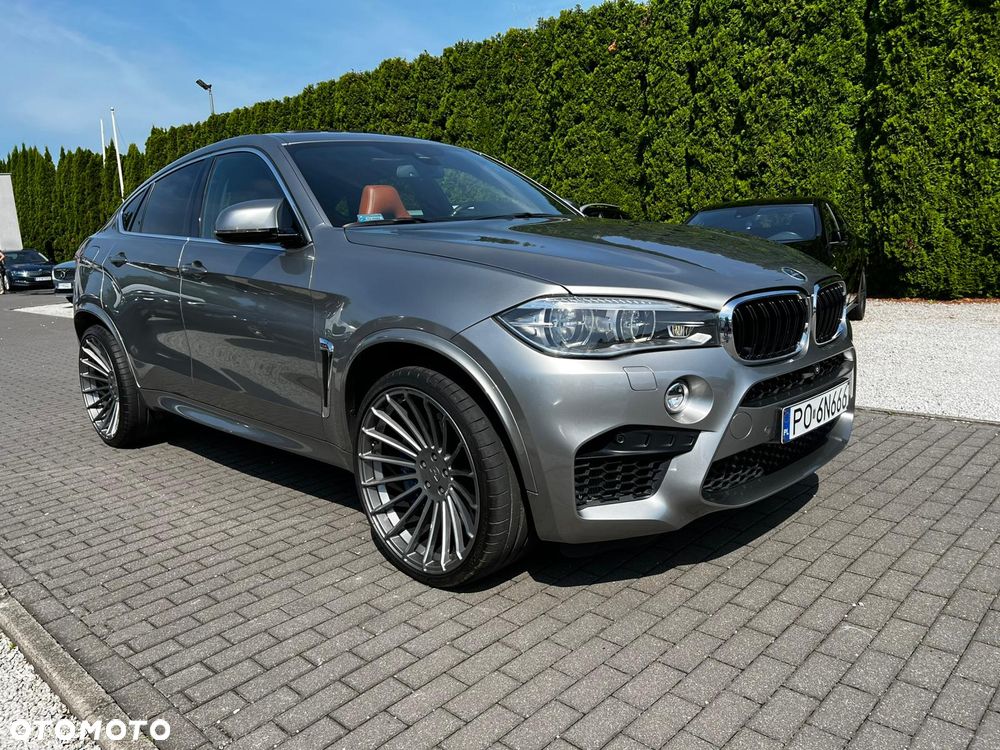 BMW X6M - 8