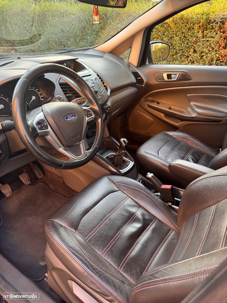 Ford EcoSport 1.0 EcoBoost Titanium - 40