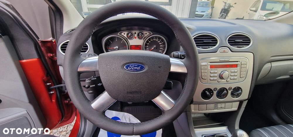 Ford Focus 1.6 TDCi Ambiente - 21