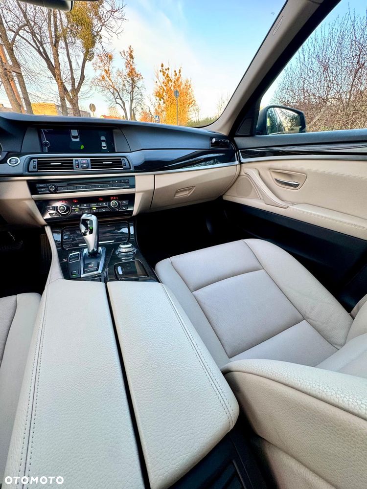 BMW Seria 5 520d - 20