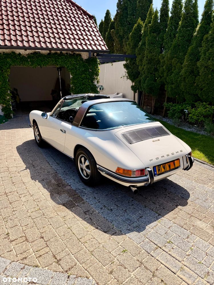 Porsche 911 - 1