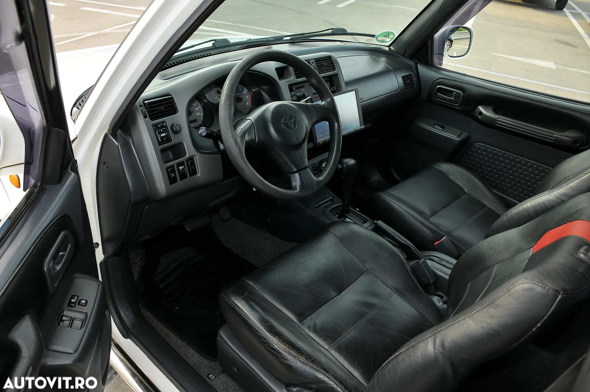 Toyota RAV4 2.0 Aut Executive - 16