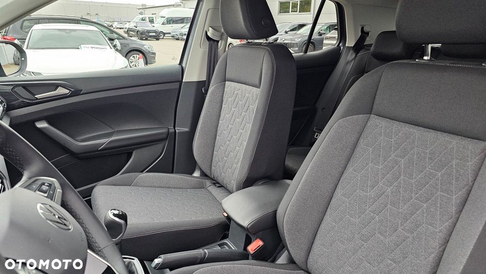 Volkswagen T-Cross - 23