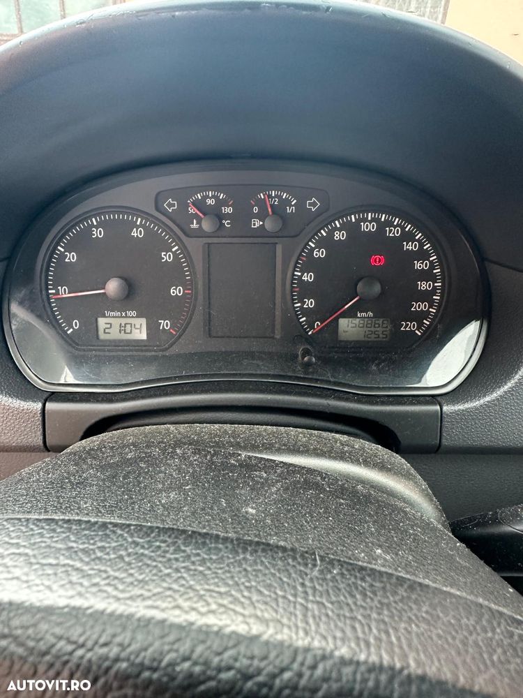 Volkswagen Polo 1.2 Attractive - 6