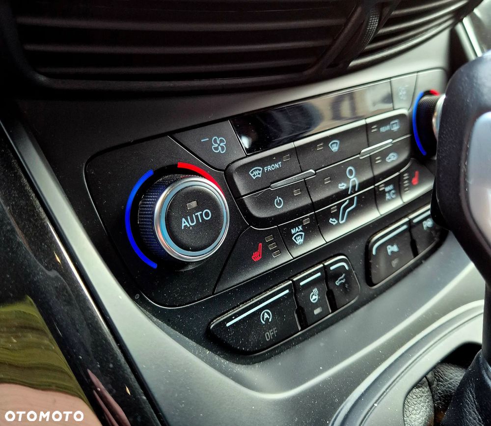 Ford Kuga 1.5 EcoBoost 4x4 ST-Line - 14