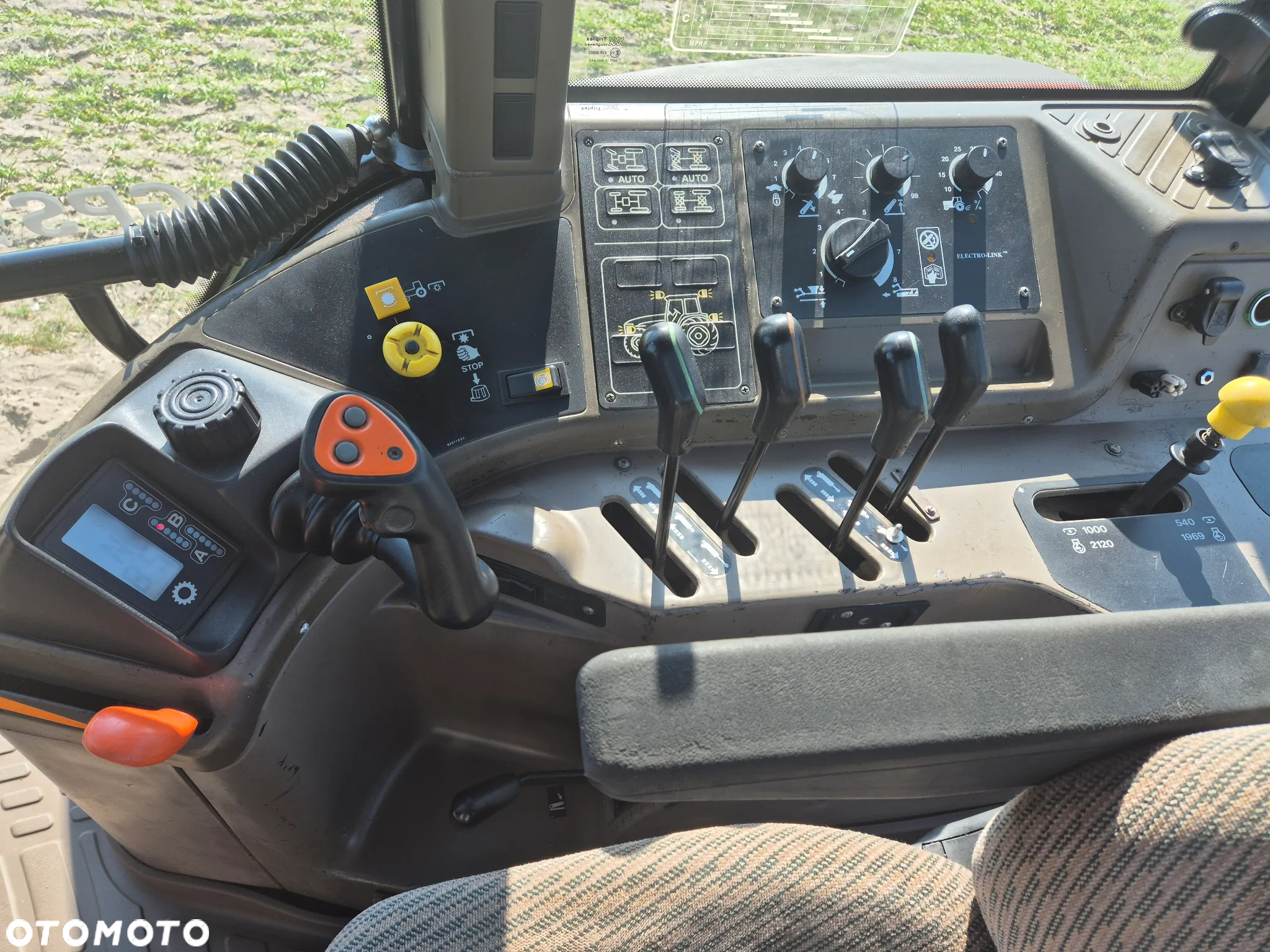 New Holland M160 8560 M160 TM165 Ford FiatArgri Fiat Tm150 TM135 135 M 135 115  Ford 8360 - 18