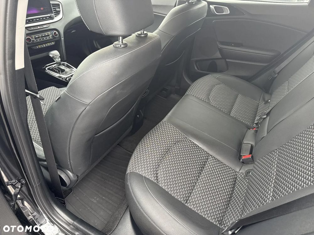 Kia XCeed 1.5 T-GDI Business Line DCT - 27