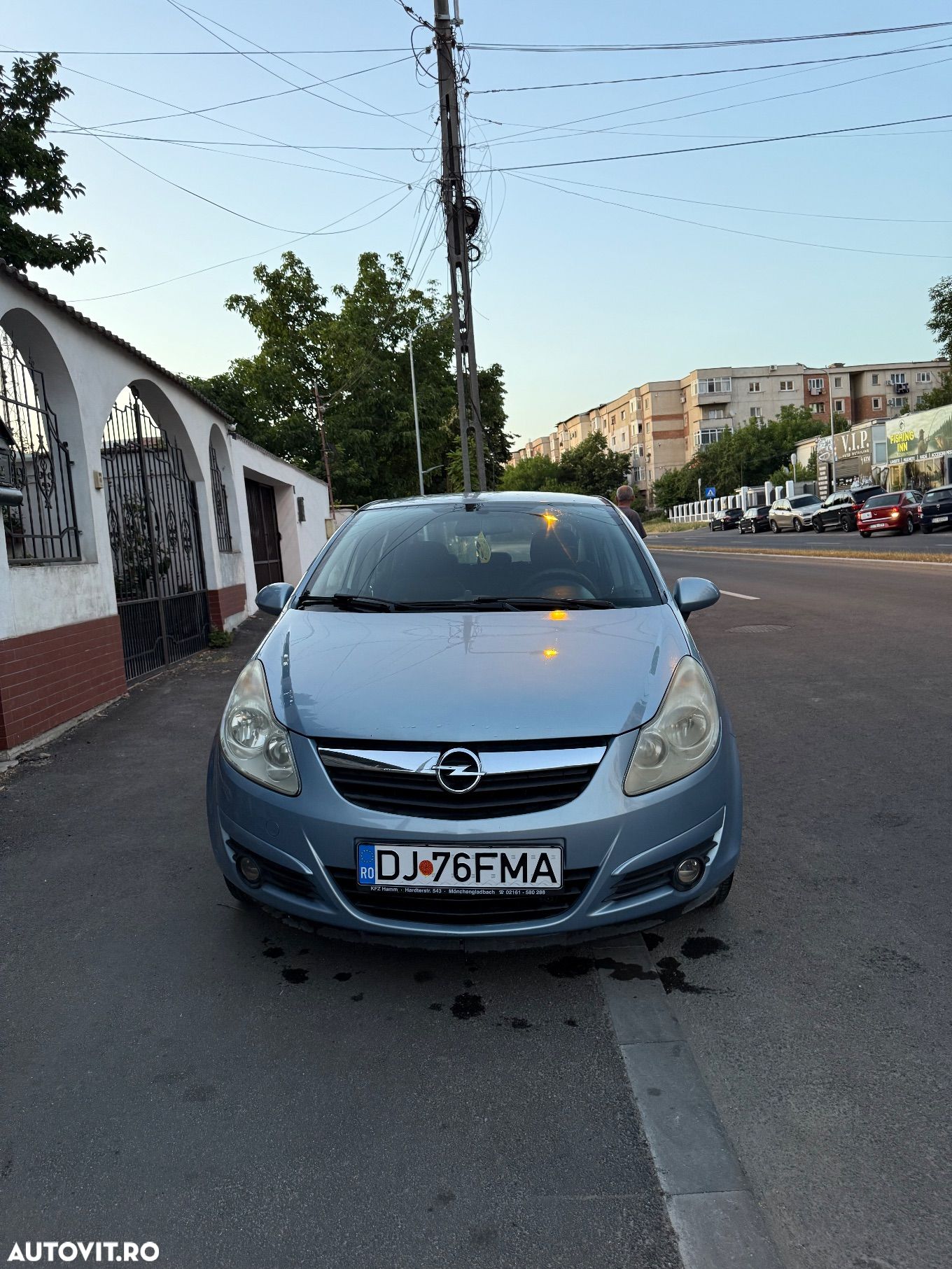 Opel Corsa - 1