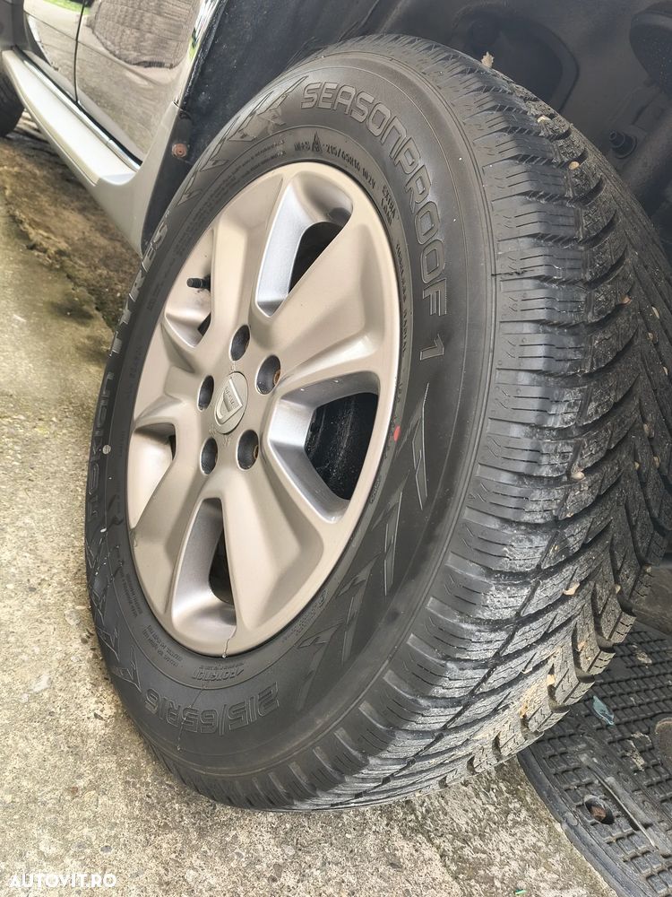 Dacia Duster 1.5 dCi 4x4 Prestige - 27