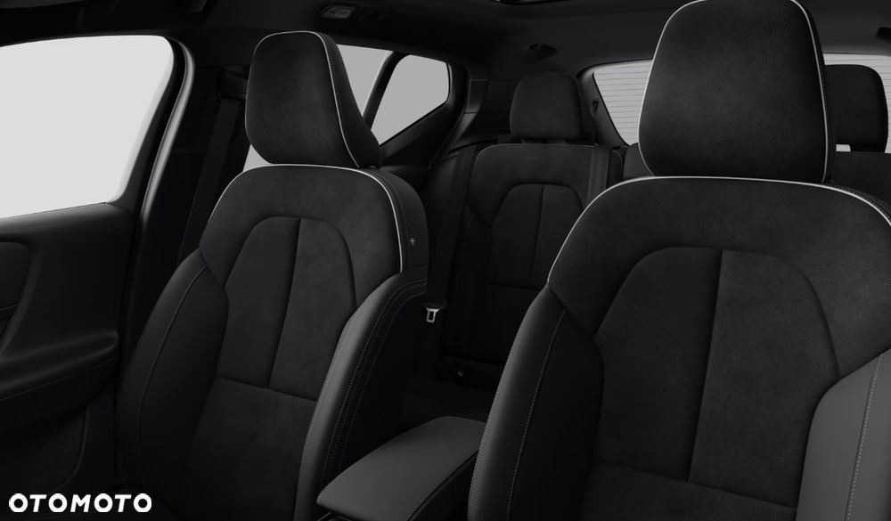 Volvo XC 40 B3 Plus Dark - 5