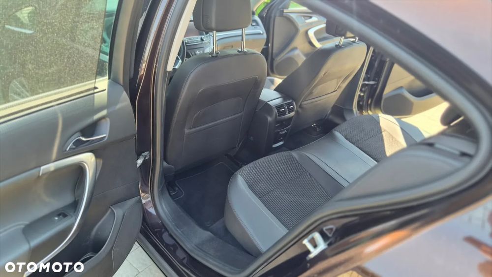 Opel Insignia 2.0 CDTI Cosmo S&S - 8