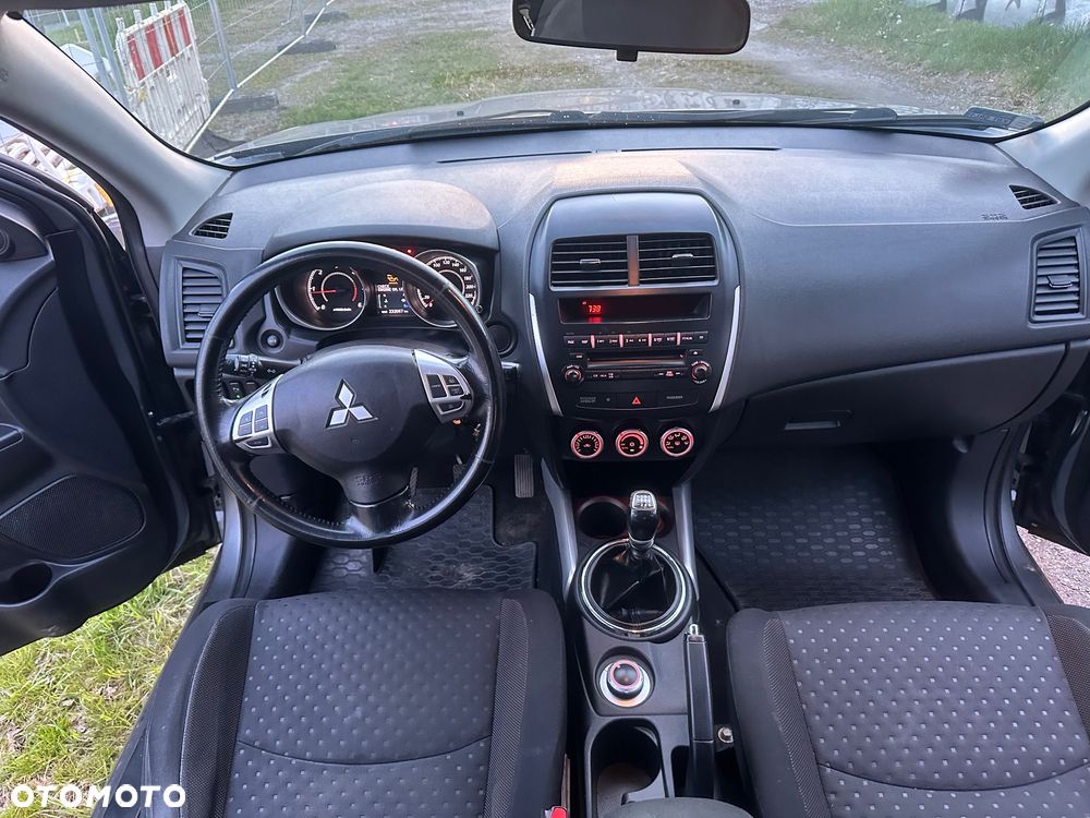 Mitsubishi ASX 1.8 DID Instyle 4WD AS&G - 11