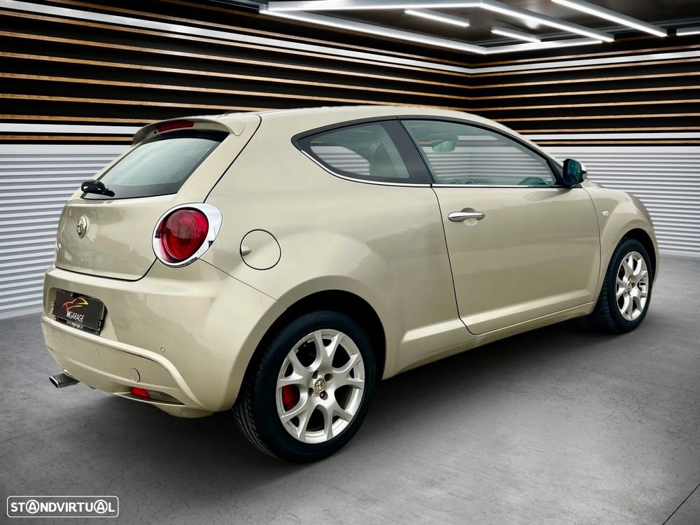 Alfa Romeo MiTo 1.3 JTD Distinctive S&S - 3