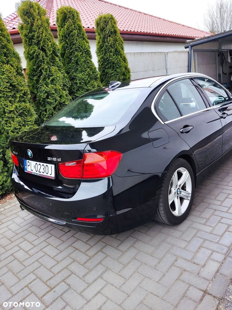 BMW Seria 3 318d Luxury Line - 5
