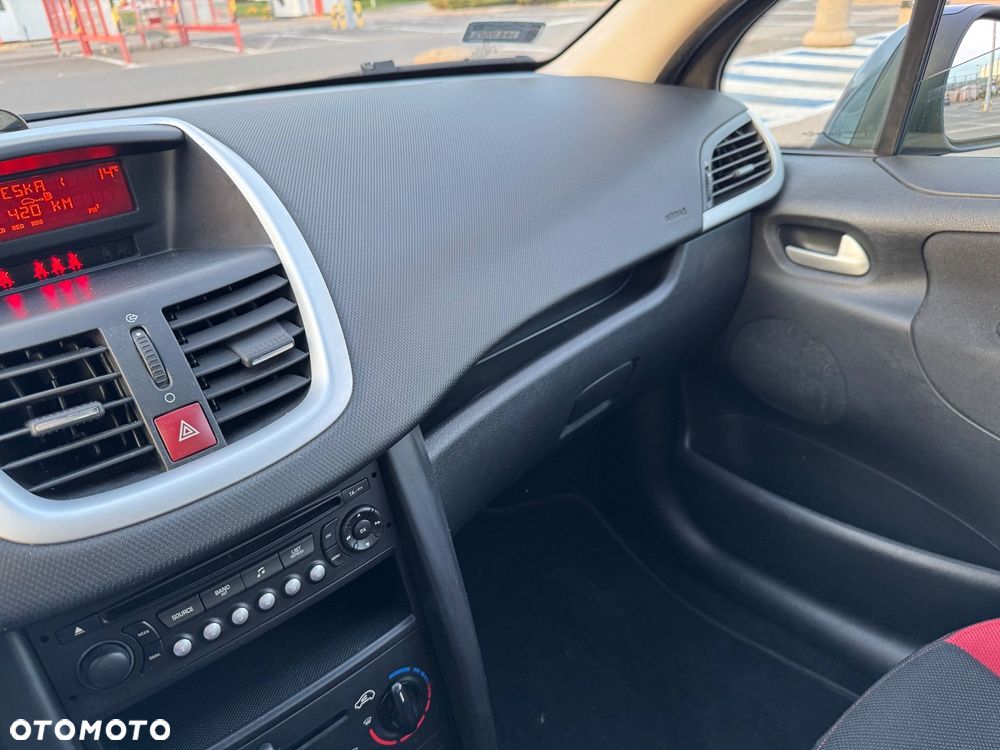 Peugeot 207 1.4 nICE - 23