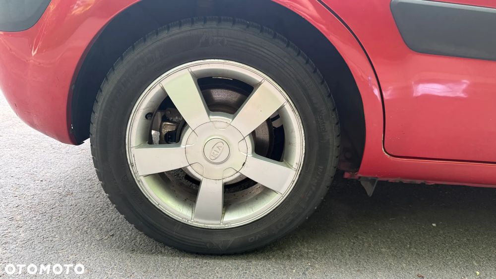 Kia Rio 1.6 Sport - 9