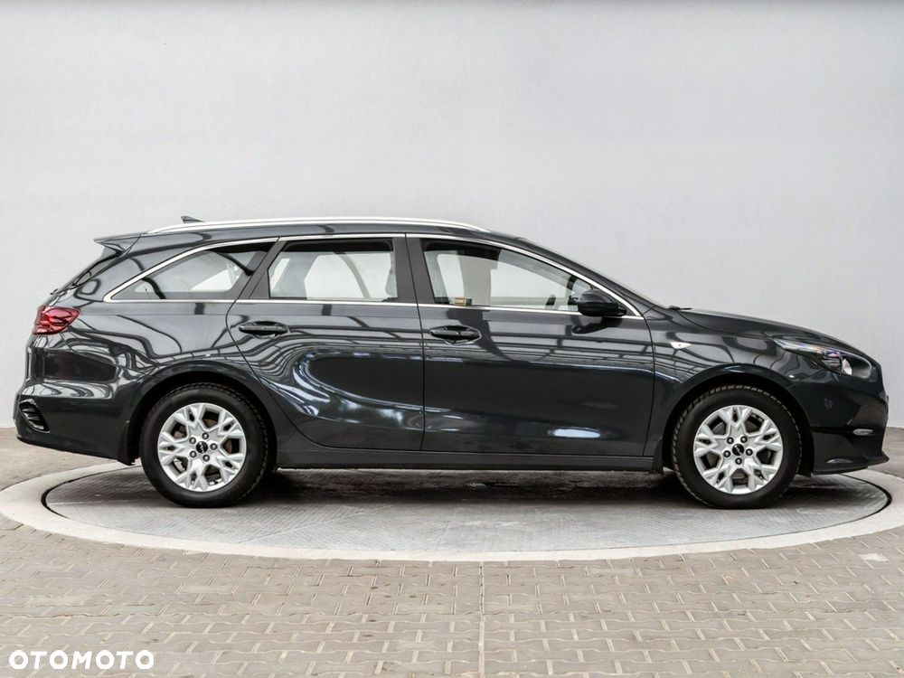 Kia Ceed 1.5 T-GDI M - 5