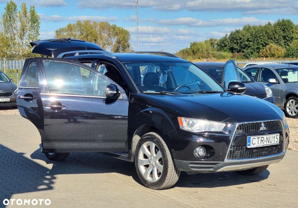 Mitsubishi Outlander - 16