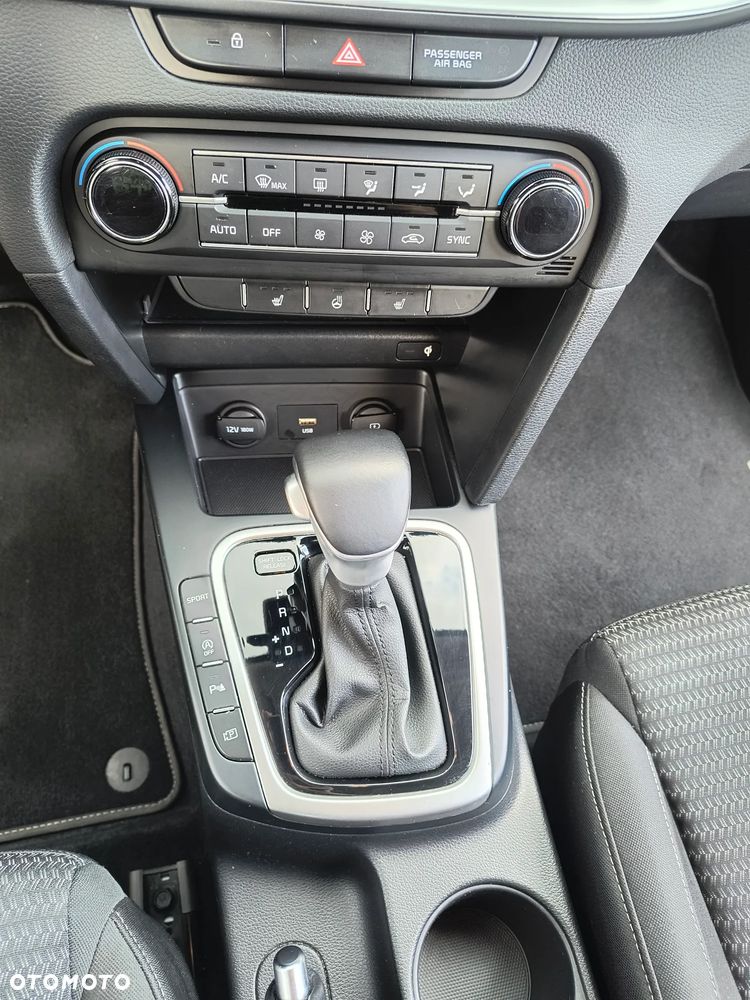 Kia Ceed 1.5 T-GDI L Business Line Plus DCT - 18