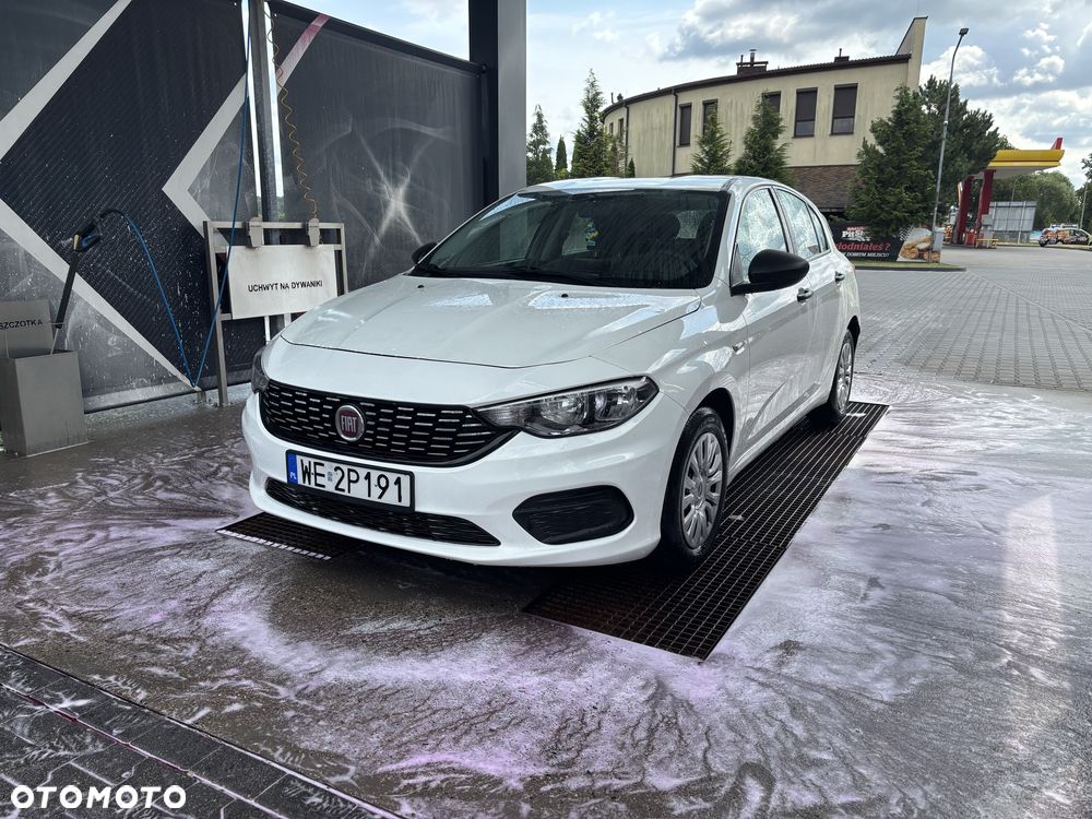 Fiat Tipo - 1